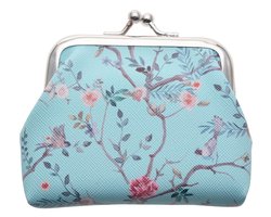 Handig knipportemonneetje, mintgroen waarop een mooie print met bloemen staat op voor- en achterkant. Dit portemonneetje is te gebruiken voor kleinigheden, bijvoorbeeld muntgeld of bonnetjes (9x7cm). Voor uzelf of Bestel Een Kado