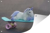 Muurdecoratie Eenhoorn op skateboard - 180x120 cm - Tuinposter - Tuindoek - Buitenposter