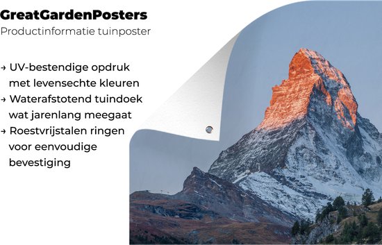Tuinposter 120x80 cm - Tuindecoratie De Matterhorn in Zwitserland bij zonsopkomst - Poster voor in de tuin - Buiten decoratie - Schutting tuinschilderij - Tuindoek muurdecoratie - Wanddecoratie balkondoek