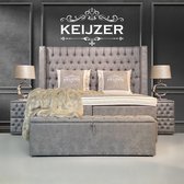 Boxspring Kingston XL 180x200 met twee nachtkasten en bedbank licht grijs