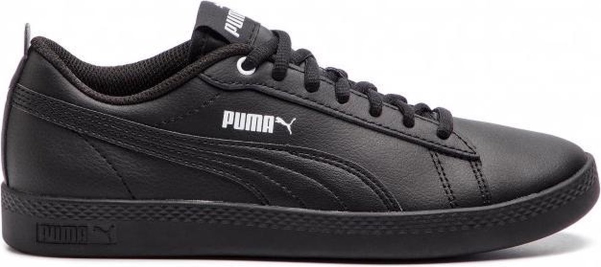 PUMA Smash v2 L Dames Sneakers Zwart