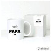 tas papa / beker / koffietas met tekst super papa .WIt / zwart in cadeauverpakking