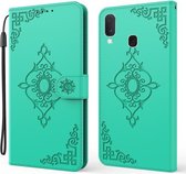 Voor Samsung Galaxy A01 Reliëf Fortune Bloem Patroon Horizontale Flip Leren Case met Houder & Kaartsleuf & Portemonnee & Lanyard (Groen)