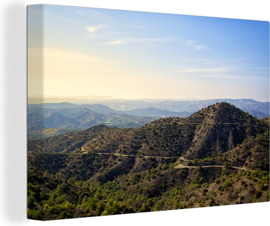 Canvas Schilderij De Trodos bergen op Cyprus tijdens een zonnige dag - 30x20 cm - Wanddecoratie