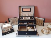 Sieradenkoffer van Comfi Living - met Travelbox - Gratis zilver en goud Poetsdoek - Sieradenkist - Juwelendoos - Bijouterie box - Zwart