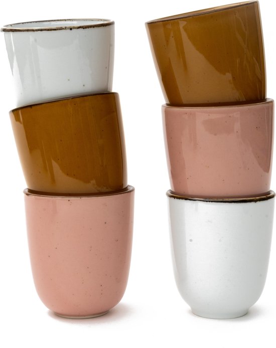Set van 4 koffiekopjes, licht roze - Vroen 20 - Keramiekatelier