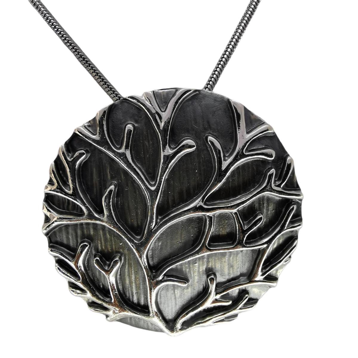 Edelstaal ketting 45 cm met hanger R-Design ronde Levensboom antraciet kleurige bossige achtergrond waarop de zilverkleurige levensboomtakken.