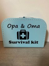 Koffer Opa & Oma Survival Kit Blauw gevuld