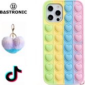 Pop It Telefoonhoesje – iPhone SE 2020 Hoesje – iPhone 8 Hoesje – iPhone 7 Hoesje – Pop It Fidget Toy – Pop It – Regenboog – Phone Case – Bekend van TikTok –  Incl. Fluffy Sleutelhanger– Bast