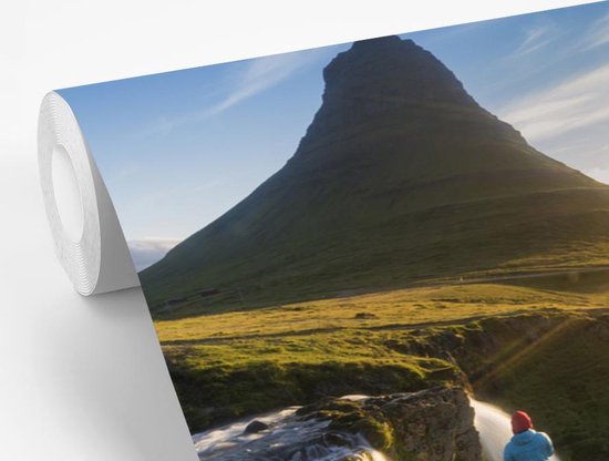 Papier peint photo Snæfellsnes - montagne Kirkjufell au lever du soleil en Islande largeur 395 cm x hauteur 220 cm - Impression photo sur papier peint en vinyle (disponible en 7 tailles) - chambre / chambre / bureau de vie