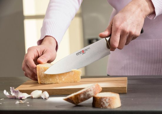 Wusthof Classic Ikon - Couteau de chef - 23cm - Acier inoxydable | bol.com