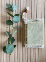 PIPPA Shampoo Bar- Tea Tree & Eucalyptus inclusief zeepzakje