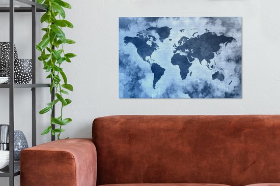 Wereldkaart avec peinture bleue et bleu foncé sur fond avec motif texturé 60x40 cm