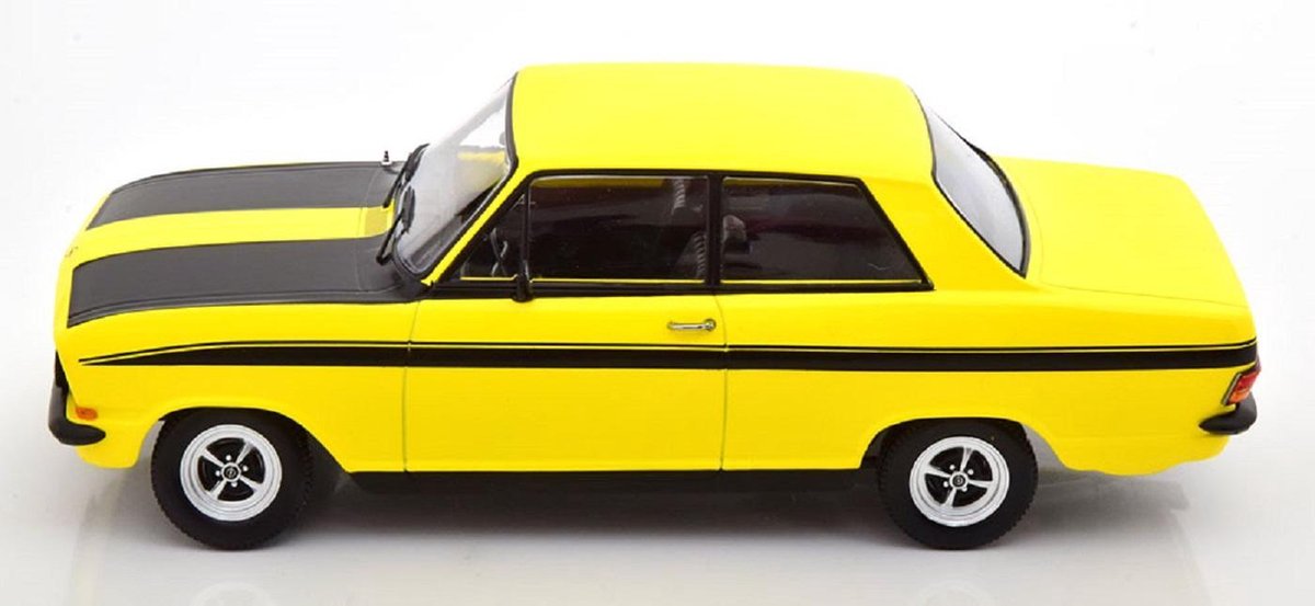 KK scale 18 オペル B white Kadett 1972 完成品 - 通販 - nicevienna.at