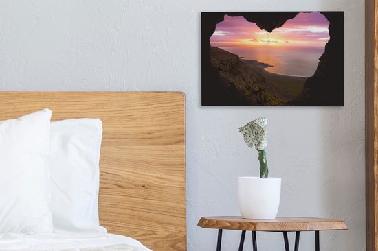 Ouverture en forme de coeur d'une grotte avec vue sur un magnifique coucher de soleil sur Lanzarote 30x20 cm - petit - Tirage photo sur toile (Décoration murale salon / chambre)