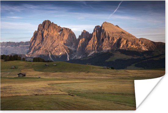 Poster De zon gaat onder in de bergen van Alpe di Siusi - 60x40 cm