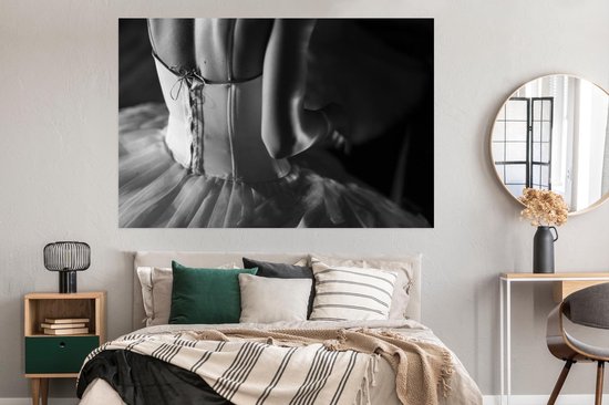 Danseuse de ballet dans un poster tutu papier 180x120 cm - Tirage photo sur Poster (décoration murale salon / chambre) XXL / Groot format!