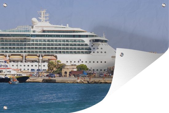 Een cruiseschip bij de Griekse haven Rhodos Tuinposter 120x80 cm - Tuindoek / Buitencanvas / Schilderijen voor buiten (tuin decoratie)