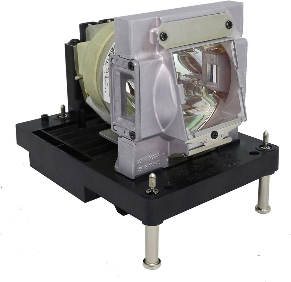 Beamerlamp geschikt voor de VIVITEK DU9000 beamer, lamp code 3797818200-SVK. Bevat originele UHP lamp, prestaties gelijk aan origineel.