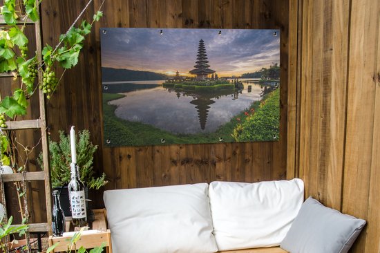 Affiche de jardin Pura Ulun Danu Bratan Temple - Lever de soleil sur le Pura Ulun Danu Bratan Temple on Bali affiche de jardin en vrac 120x80 cm - Toile de jardin / Toile d'extérieur / Peintures pour l'extérieur (décoration de jardin)