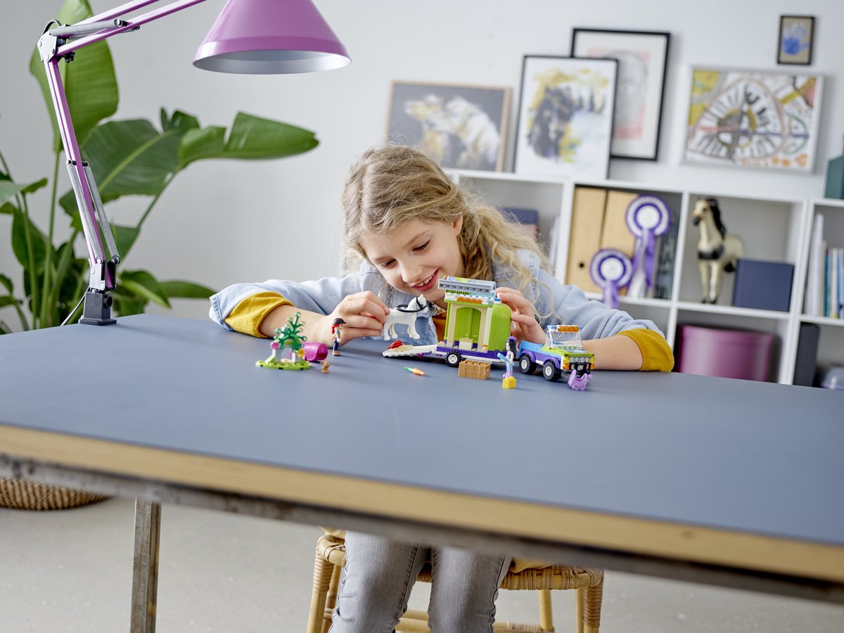 LEGO Friends Mia's Horse Trailer 41371 — afbeelding 16