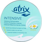 Atrix - Handcrème Intensief Voedend met Kamille Extracten - 4 x 250 gram