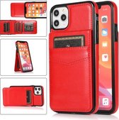 Effen kleur pc + TPU beschermhoes met houder en kaartsleuven voor iPhone 11 (rood)