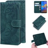 Voor Motorola Moto E6 Plus Tiger Embossing Pattern Horizontale Flip lederen tas met houder & kaartsleuven & portemonnee (groen)