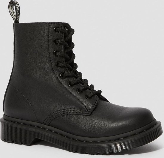 dr martens 1460 pascal virginia 39