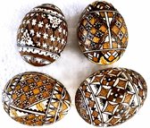 4 Pysanky handbeschilderde  eieren (ook voor in de kerstboom)