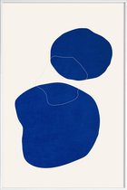 JUNIQE - Poster in kunststof lijst Distance -40x60 /Blauw