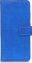 LG K40s Hoesje - Mobigear - Croco Serie - Kunstlederen Bookcase - Blauw - Hoesje Geschikt Voor LG K40s