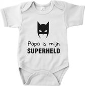 Baby Rompertje Mijn papa is een superheld, Bedrukte baby romper, Wit korte mouw, maat 56| Vaderdag cadeau | Bedrukte baby romper | Romper als vaderdagcadeau