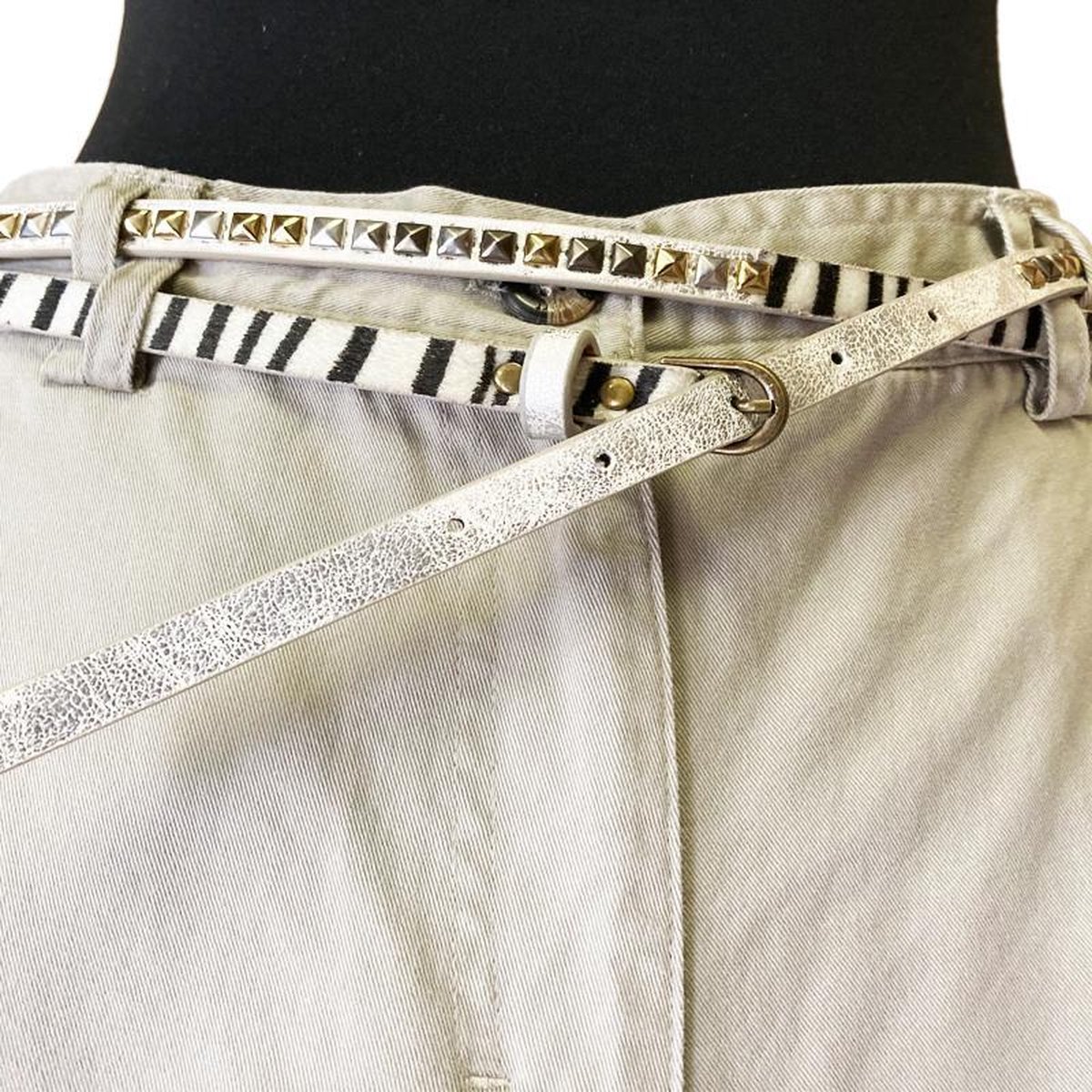Damesriem Zebra – Lang en Smal – Zilverkleur met studs – 95cm / 1cm