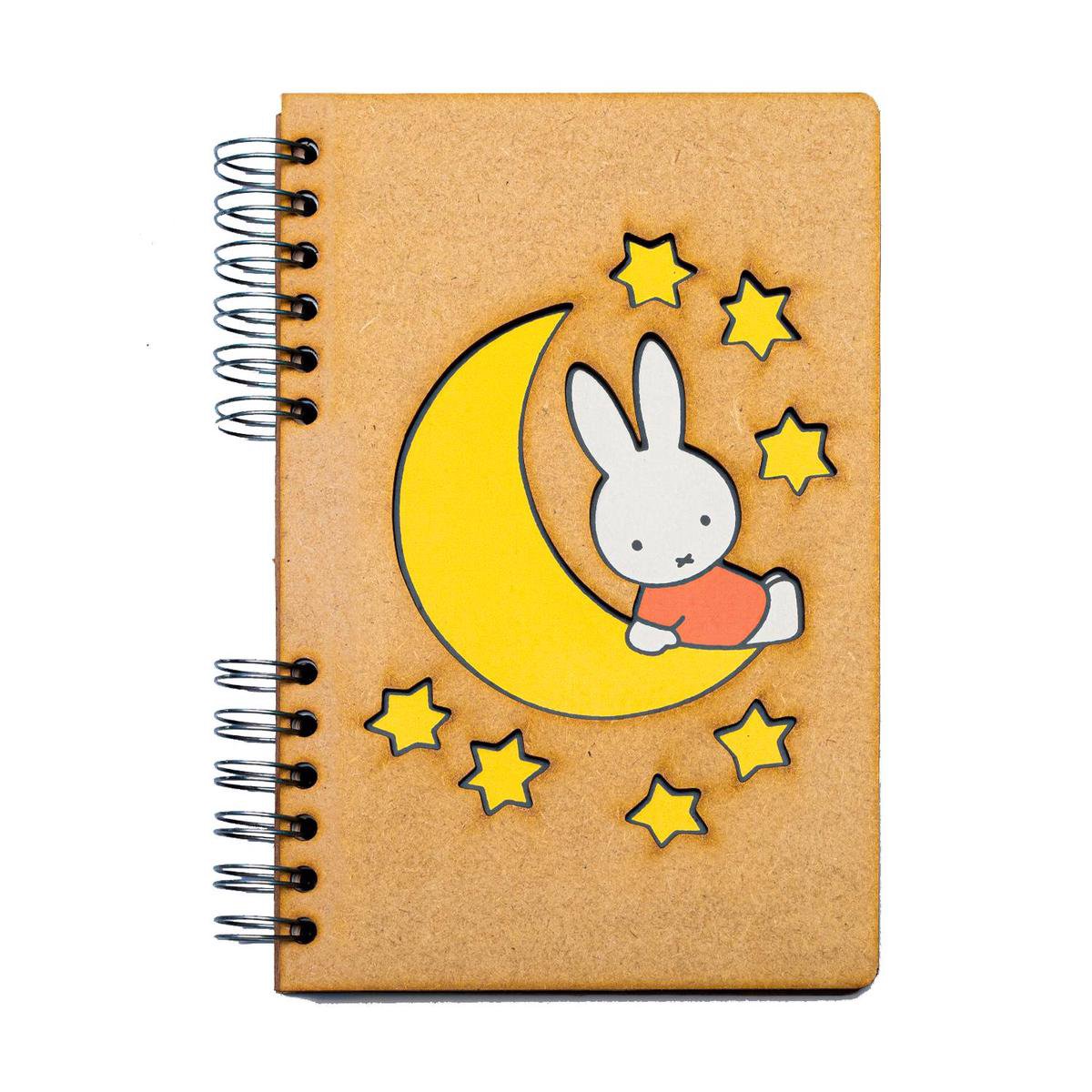 KOMONI - Duurzaam houten notitieboek - Gerecycled papier - Navulbaar - A4 - Gelinieerd - Nijntje op de maan