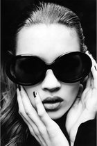 By Kohler Kate Moss met zonnebril zwart - wit dibond 120x180x2cm (107732)