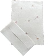 Set van 10 vel A4 papier en 10 enveloppen 'tree-free' papier met bloemen