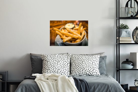 Muurstickers - Sticker Folie - Close-up van patat met kaas en mayonnaise - 60x40 cm - Plakfolie - Muurstickers Kinderkamer - Zelfklevend Behang - Zelfklevend behangpapier - Stickerfolie