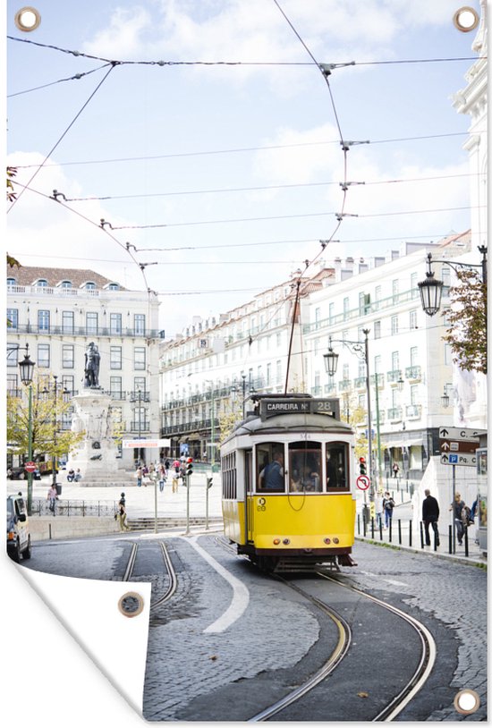 Foto: Muurdecoratie een gele tram met een kabelbaan rijdt door lissabon 120x180 cm tuinposter tuindoek buitenposter