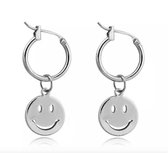 Bukuri Jewelry - Smiley Glimlach Gezicht Hanger Oorringen - Oorhangers - Oorbellen zilverkleurig - earparty - trend - Hoop earrings
