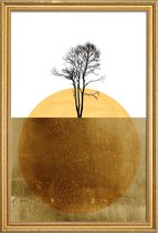 JUNIQE - Poster met houten lijst Golden Ocean -30x45 /Geel