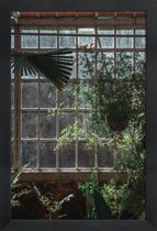 JUNIQE - Poster met houten lijst The Tropical Glasshouse -40x60 /Groen