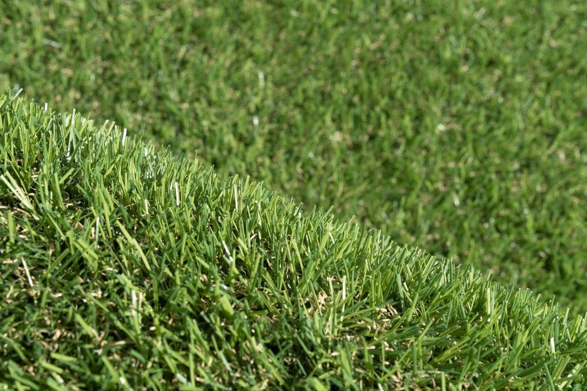 Kunstgras 2 x 6 meter - 20mm ✅ Nederlandse Productie - Uitgeroepen zachtste Grastapijt ✅ Waterdoorlatend | Tuin | Kind | Dier