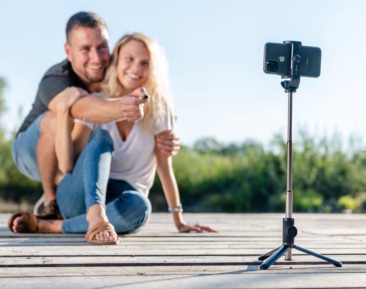 FIXED Snap Lite,  Tripod Selfie Stick met afstandsbediening, Selfiestick en Statief voor Smartphone, Uitschuifbare Selfiestick met pootjes