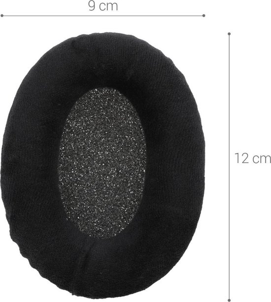 Een zwart oorkussen met een afmeting van 9 cm breed en 12 cm hoog, met een schuimkern.