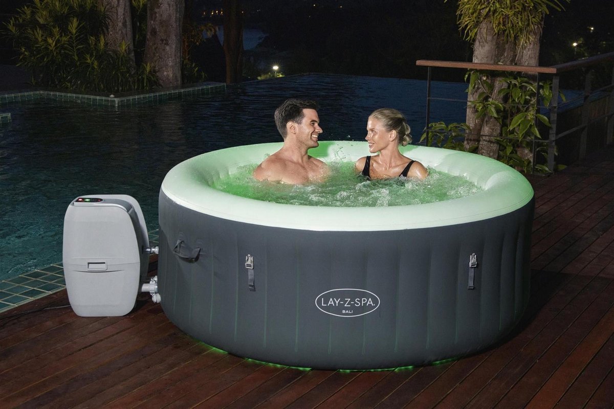 LayZSpa Jacuzzi "Bali AirJet", bubbelbad voor maximaal 4 personen bol