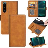 Sony Xperia 5 III hoesje - MobyDefend Luxe Wallet Book Case (Sluiting Zijkant) - Lichtbruin - GSM Hoesje - Telefoonhoesje Geschikt Voor: Sony Xperia 5 III