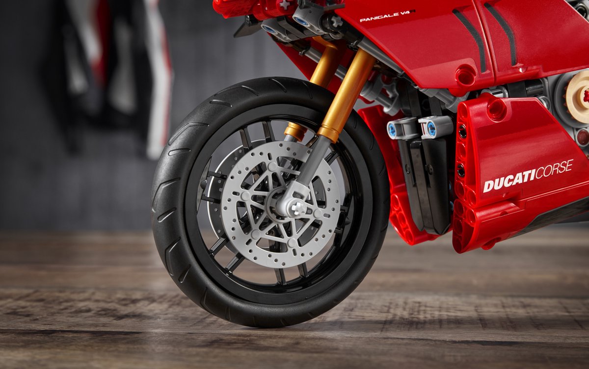 LEGO Technic Ducati Panigale V4 R 42107 — afbeelding 5