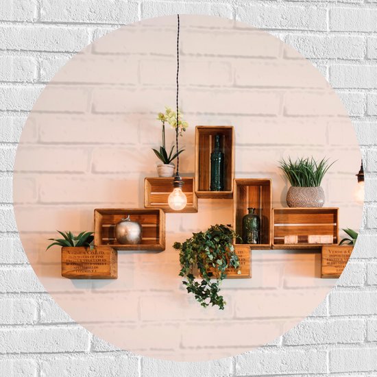 Foto: Muursticker cirkel trio lampen voor kistjes met planten aan de muur 90x90 cm foto op muursticker