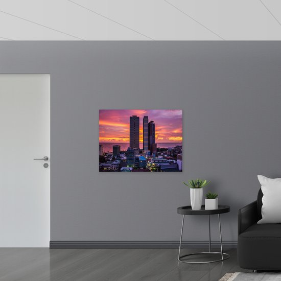 WallClassics - Toile - Bâtiments surplombant la baie de Manille - Photo sur toile 100x75 cm (Décoration murale )